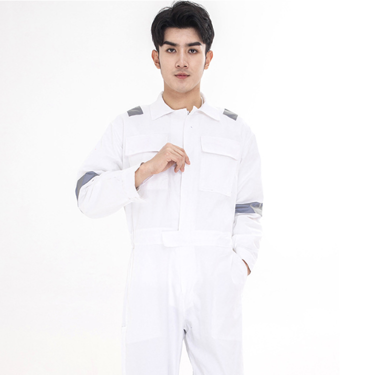 连体服